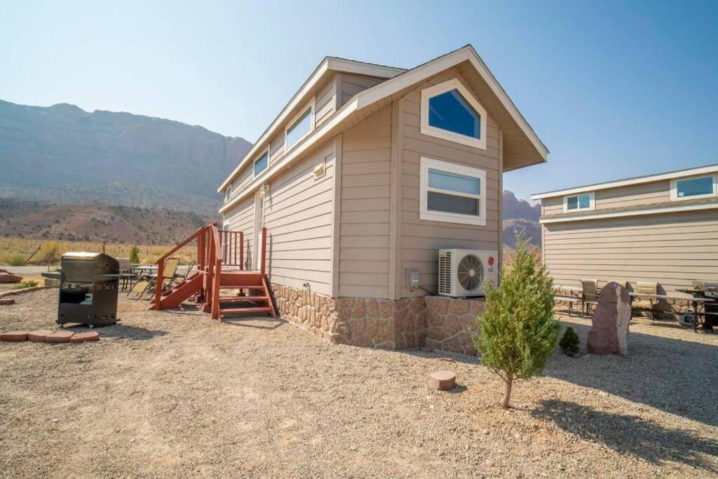 Redrock Moab Tiny House W Large Loft Site 8 Villa Kültér fotó