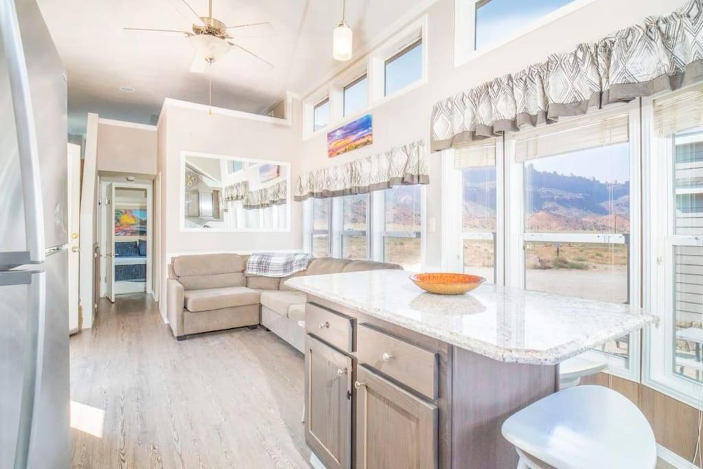 Redrock Moab Tiny House W Large Loft Site 8 Villa Kültér fotó